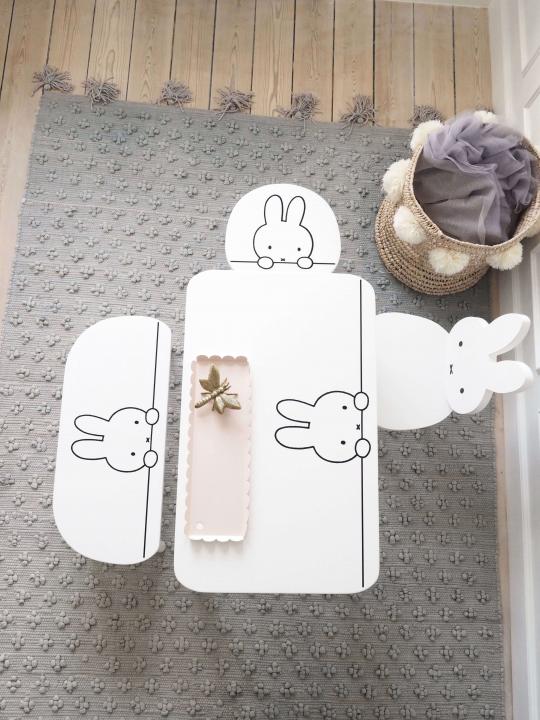 Weißer Hocker Miffy2