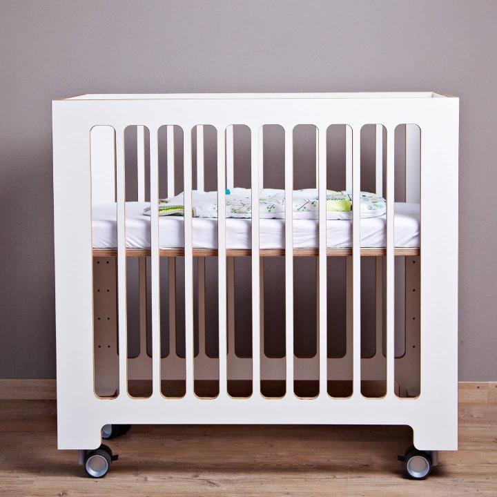GLÜCKSMOMENT BABYBETT “GLÜCKSBRINGER”