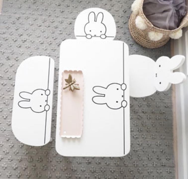 Weißer Tisch Miffy